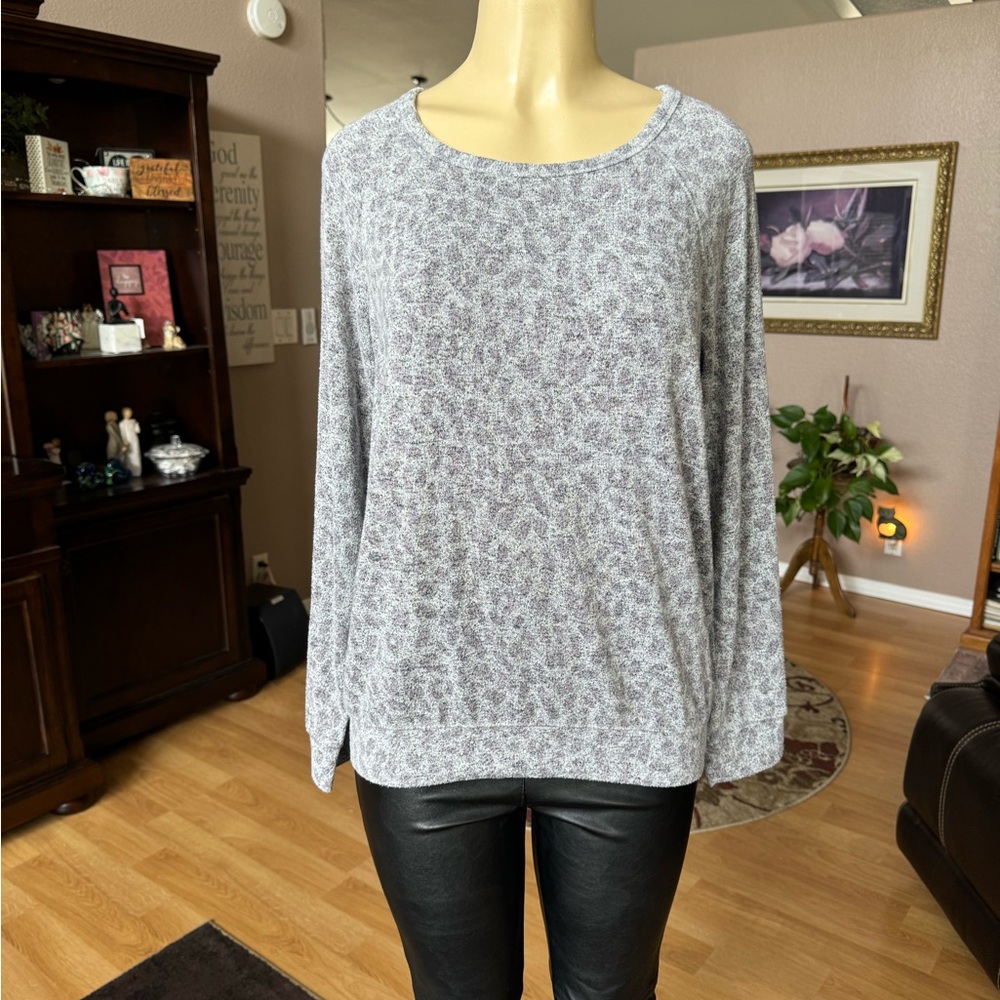 Buffalo David Bitton long sleeve sweatshirt/top-size M